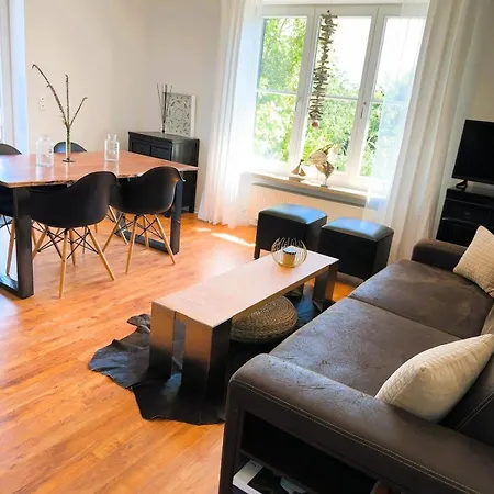 Ammersee Dahoam - Gartenwohnung Mit 2 Holzterrassen